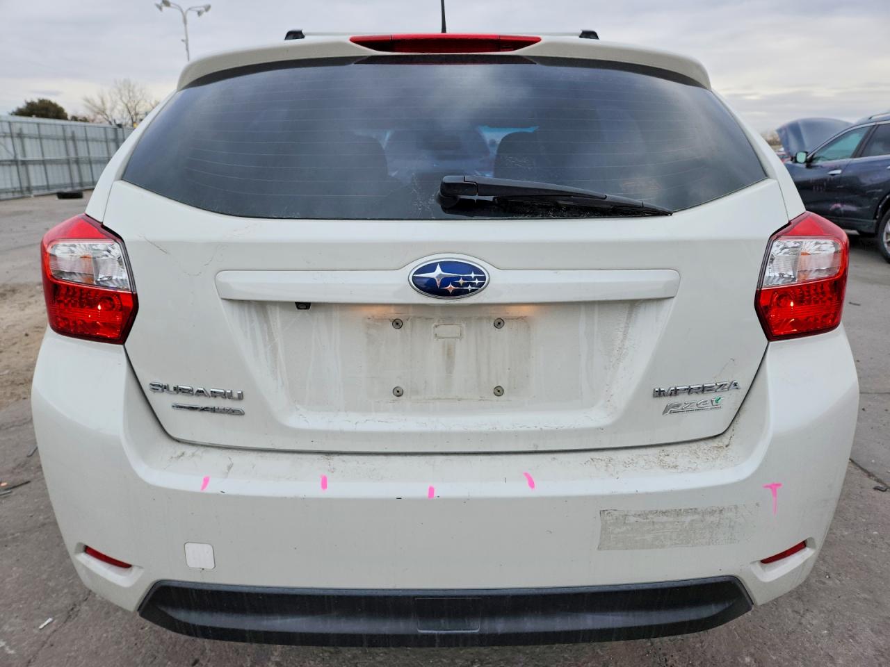 2016 SUBARU IMPREZA photo 6