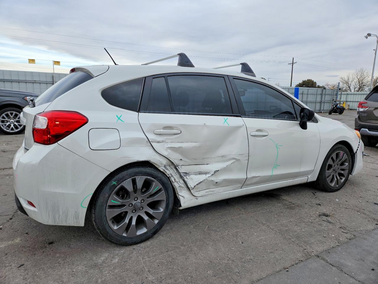 2016 SUBARU IMPREZA photo 3