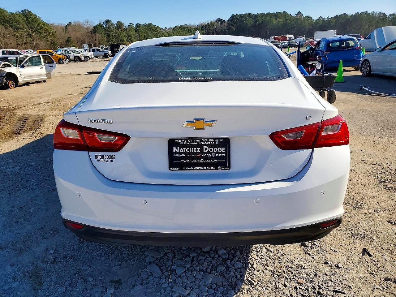 2024 CHEVROLET MALIBU LT photo 16