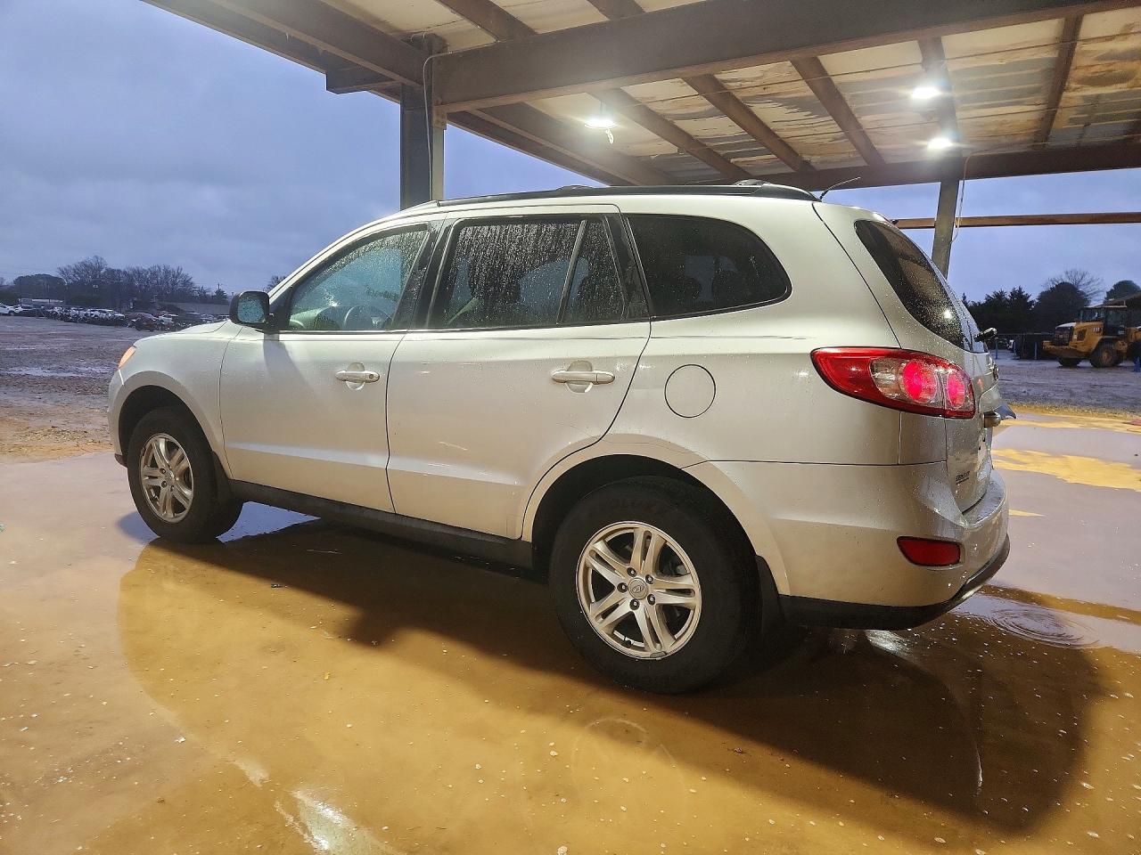 2011 HYUNDAI SANTA FE GLS photo 2