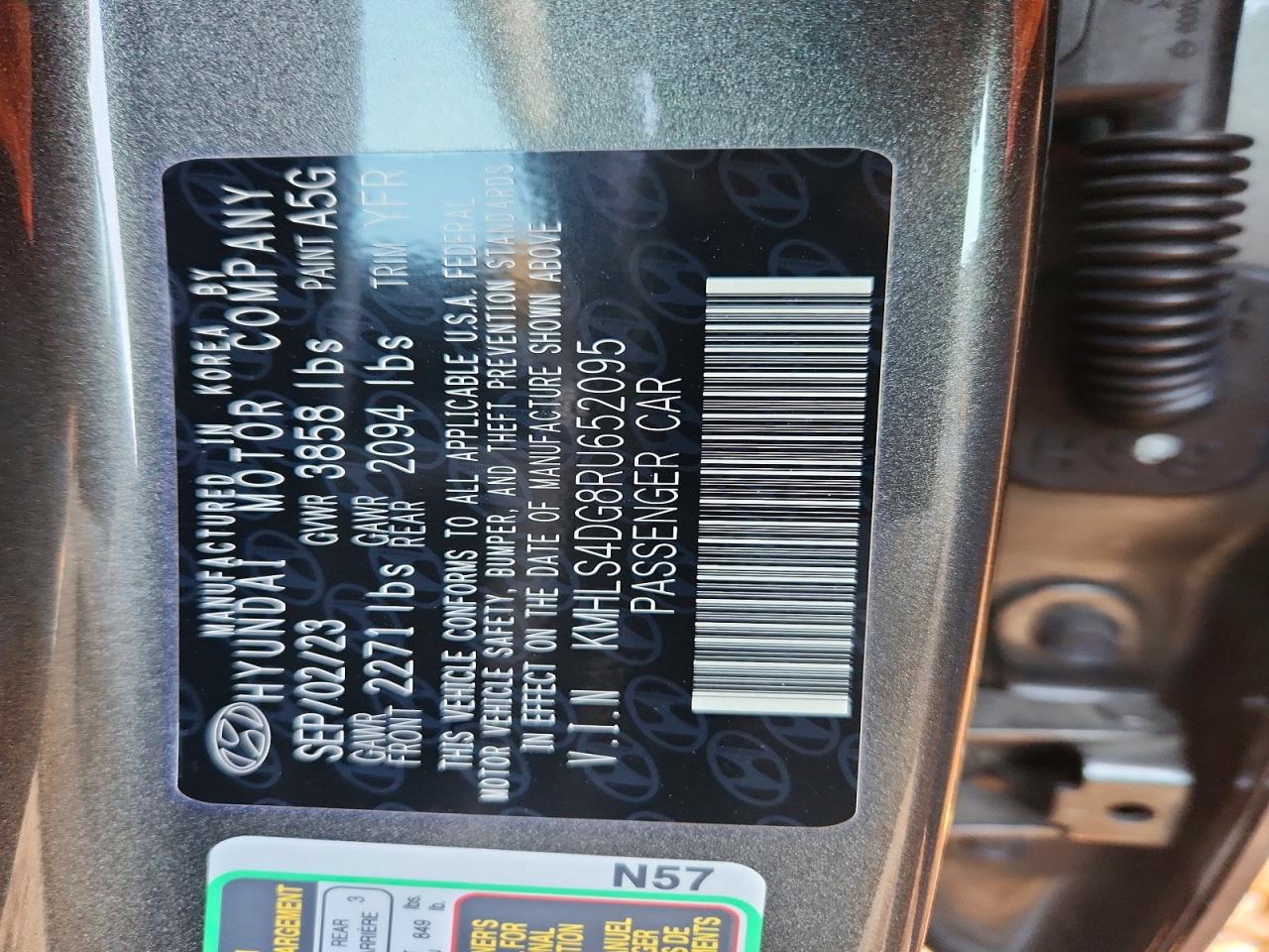 2024 HYUNDAI ELANTRA SEL photo 25