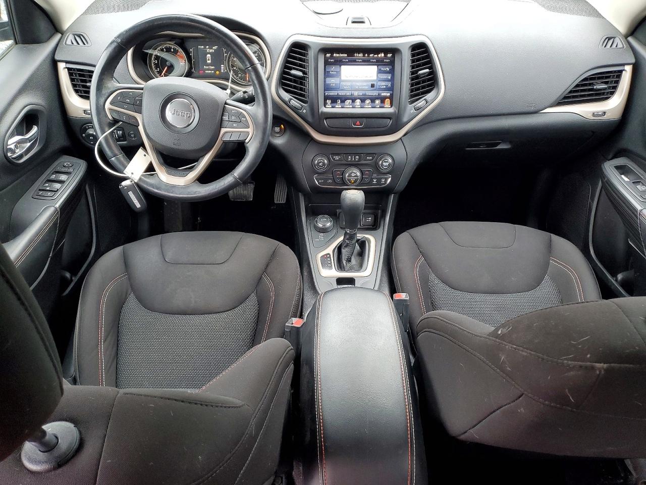 2017 JEEP CHEROKEE LATITUDE photo 15