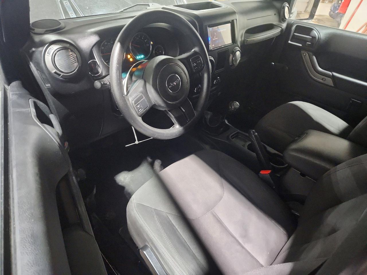 2015 JEEP WRANGLER SPORT photo 15
