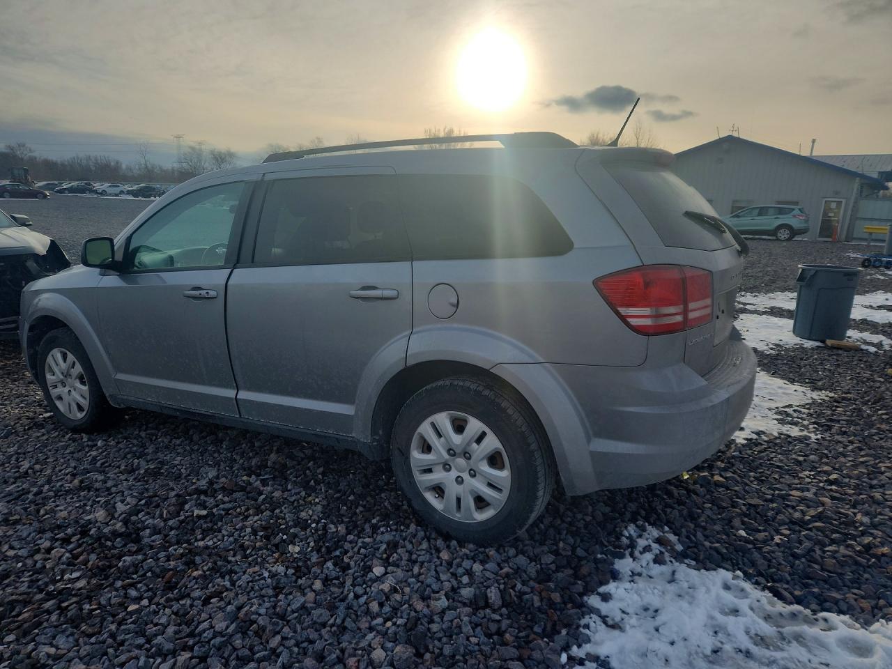 2018 DODGE JOURNEY SE photo 2
