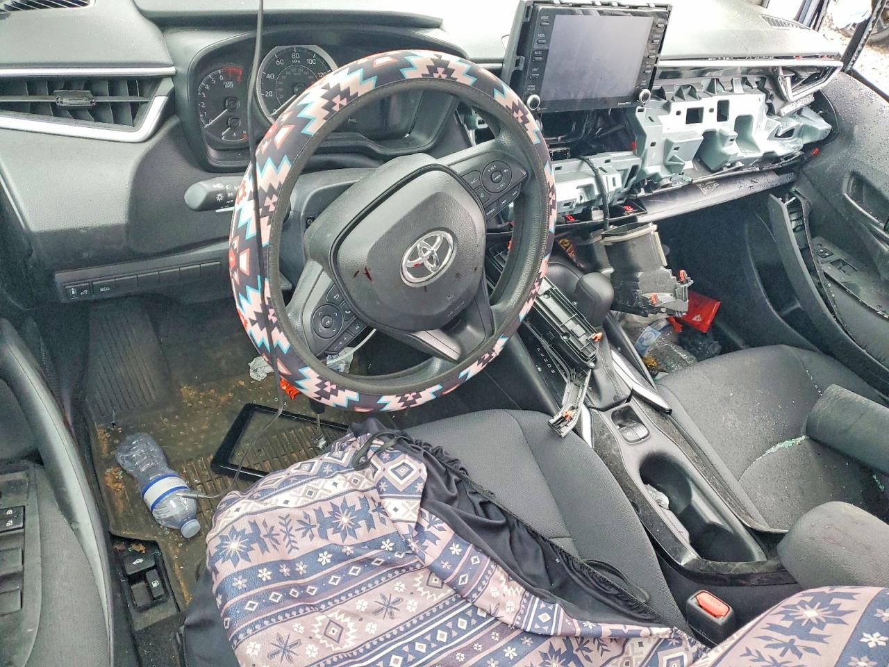 2022 TOYOTA COROLLA LE photo 15