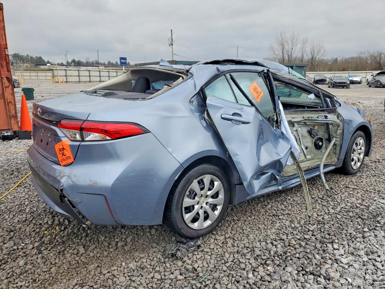 2022 TOYOTA COROLLA LE photo 5