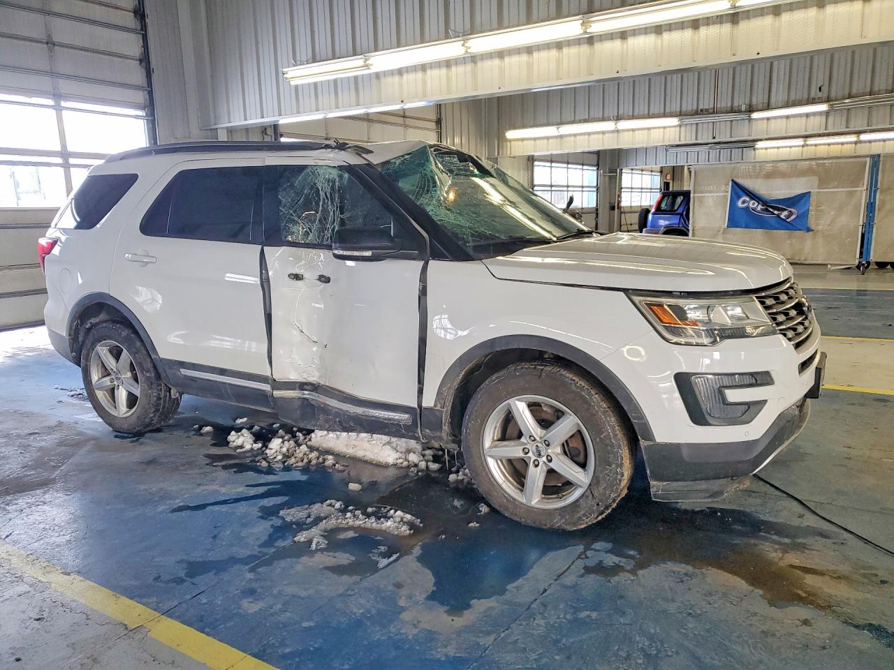 2016 FORD EXPLORER XLT photo 7