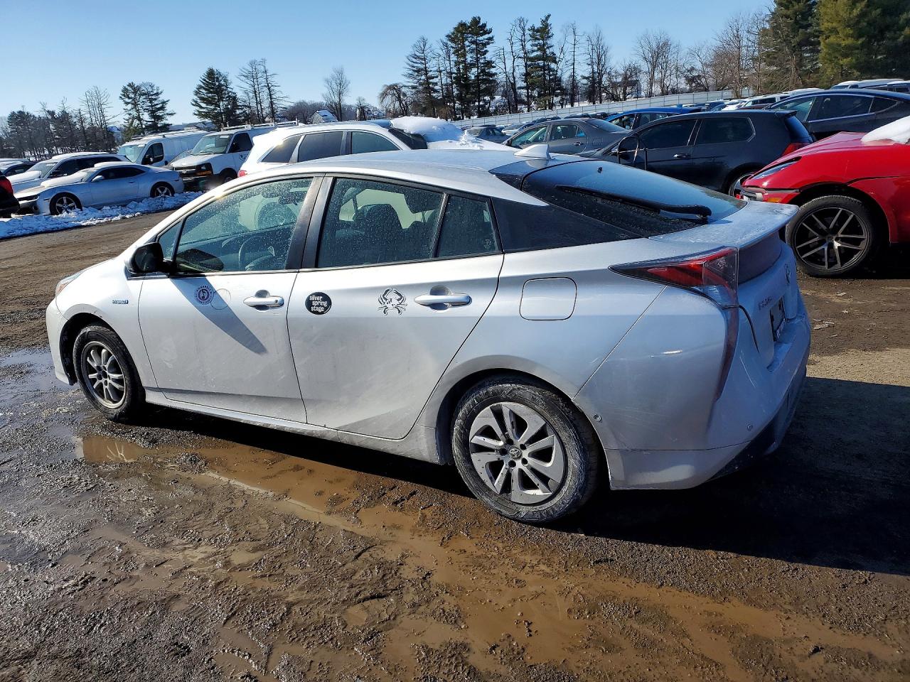 2018 TOYOTA PRIUS photo 2