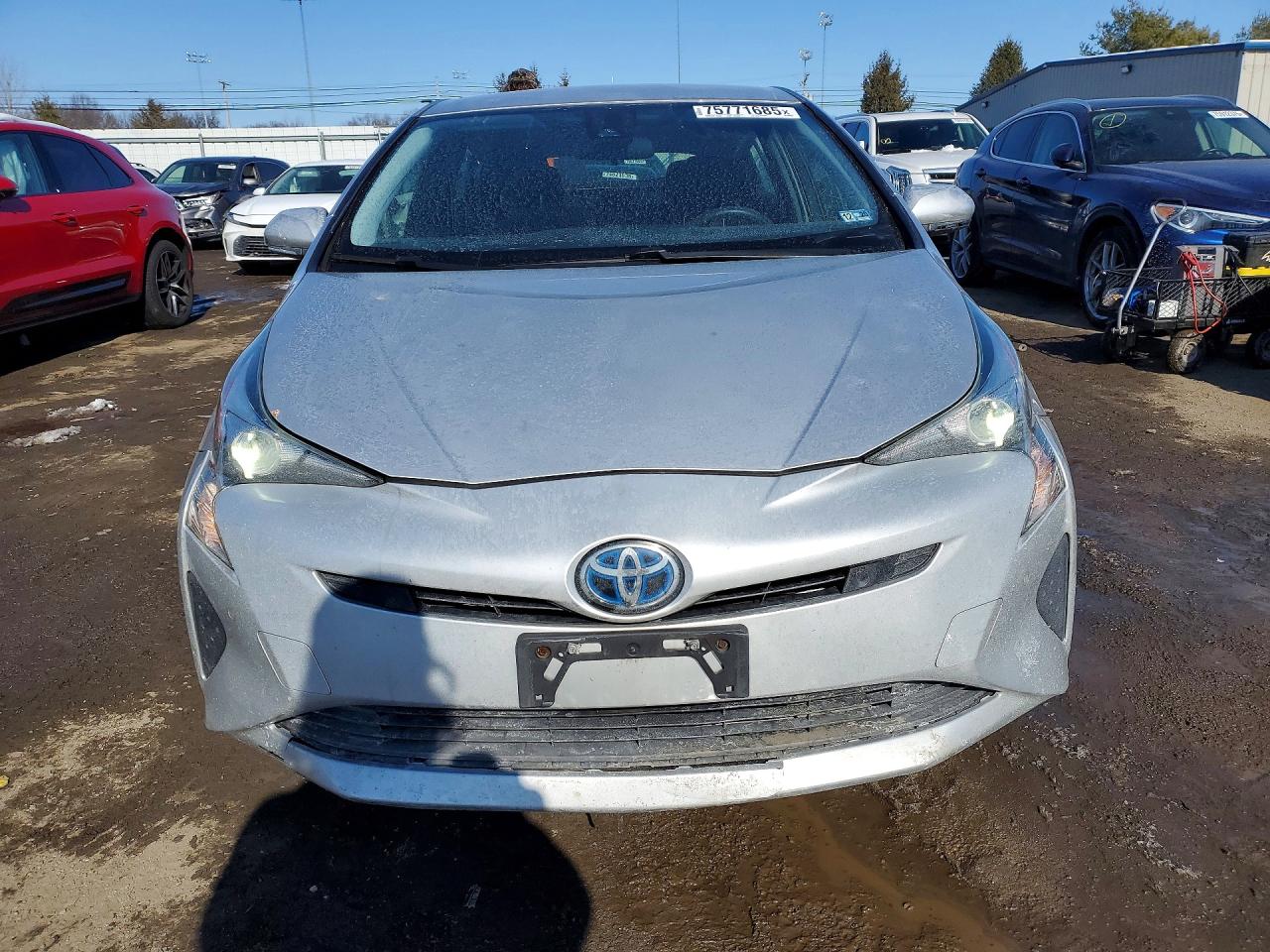 2018 TOYOTA PRIUS photo 5