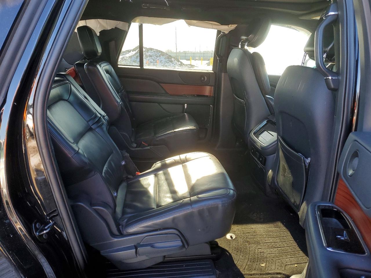 2024 LINCOLN NAVIGATOR L photo 31