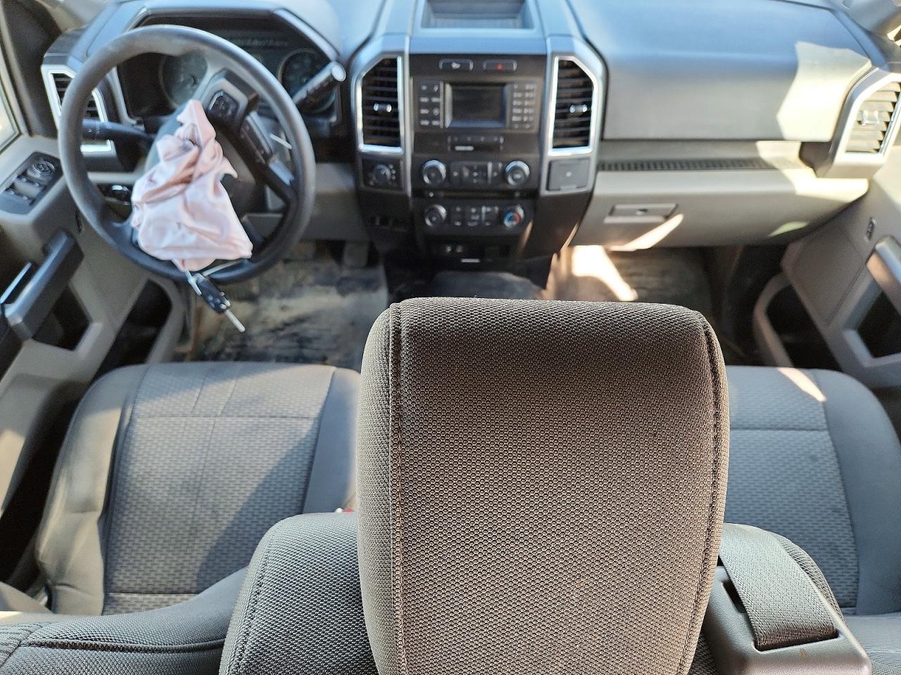 2015 FORD F150 SUPERCREW photo 22