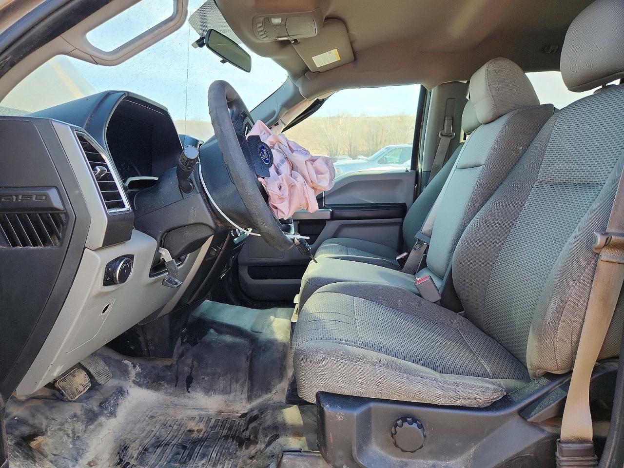 2015 FORD F150 SUPERCREW photo 19