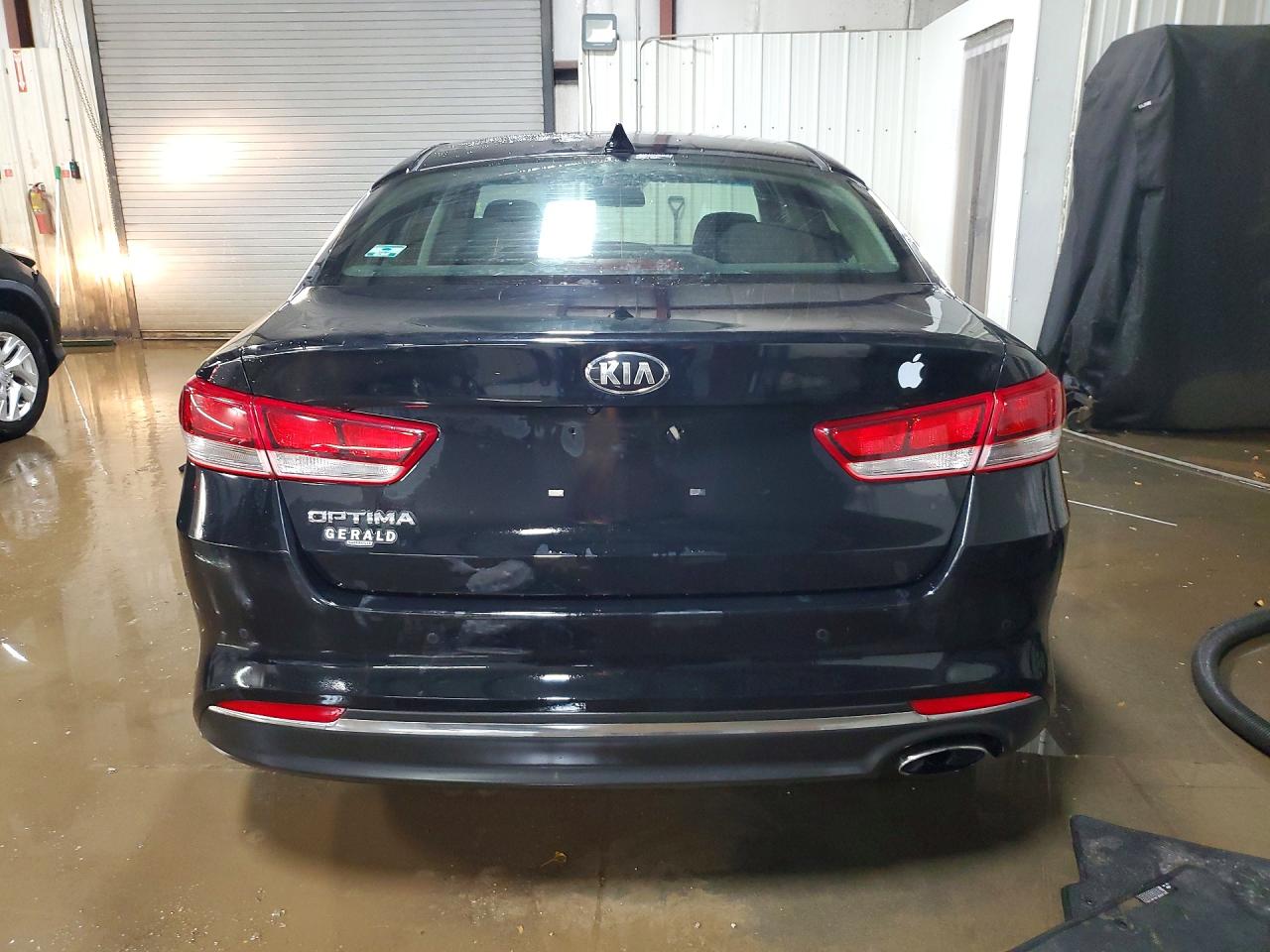 2018 KIA OPTIMA LX photo 11