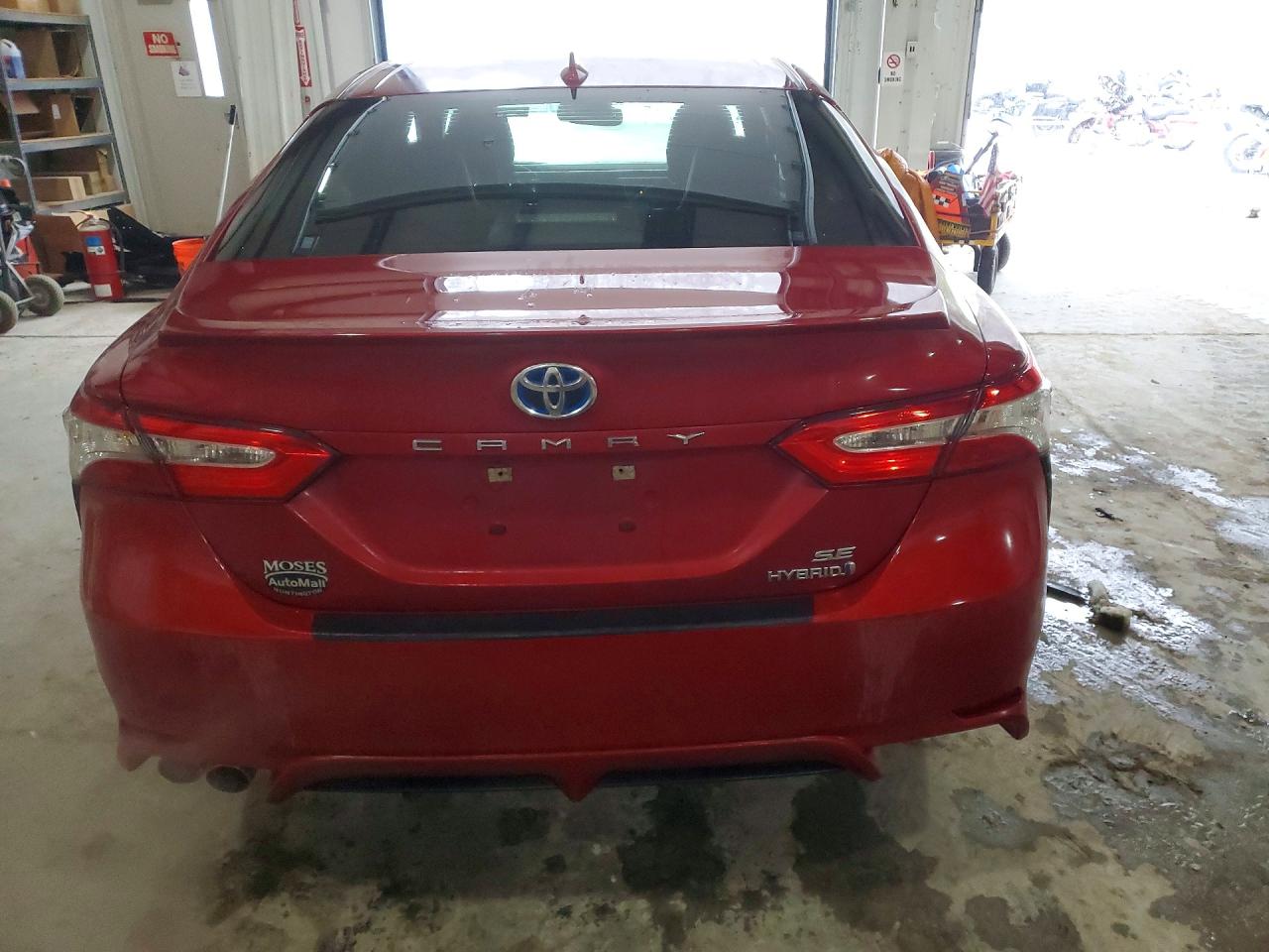 2020 TOYOTA CAMRY SE photo 11