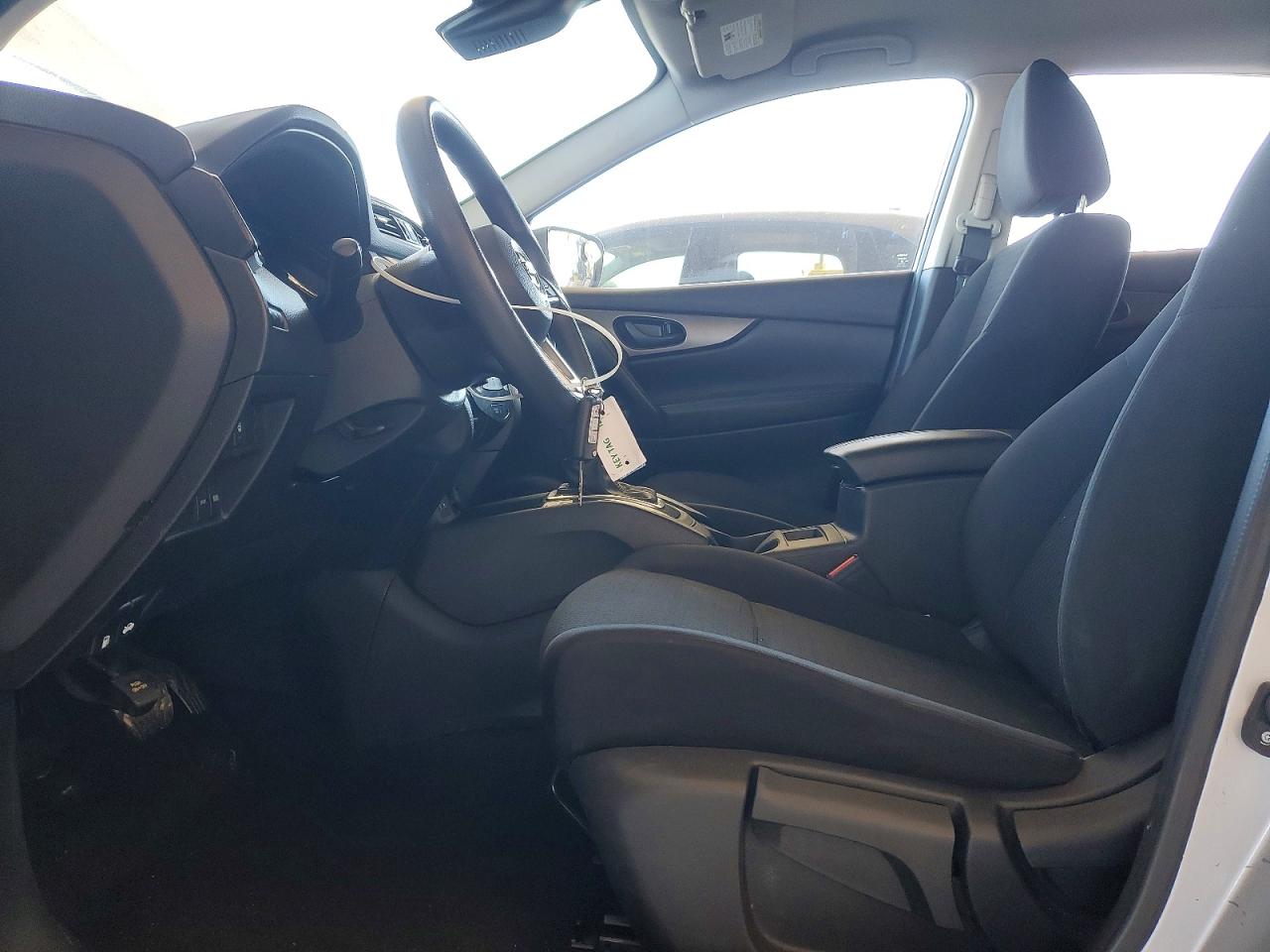 2020 NISSAN ROGUE SPORT S photo 19