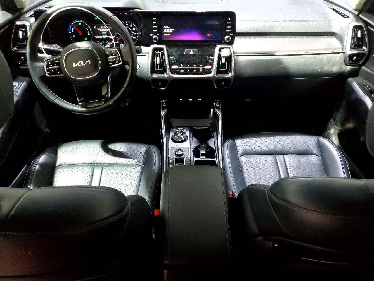 2022 KIA SORENTO photo 15