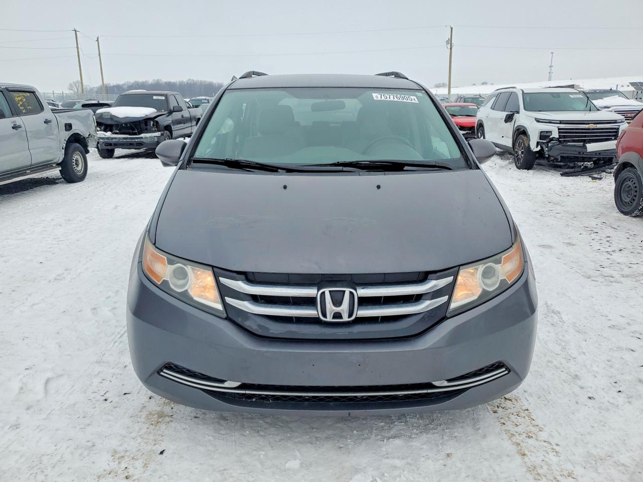 2016 HONDA ODYSSEY SE photo 9