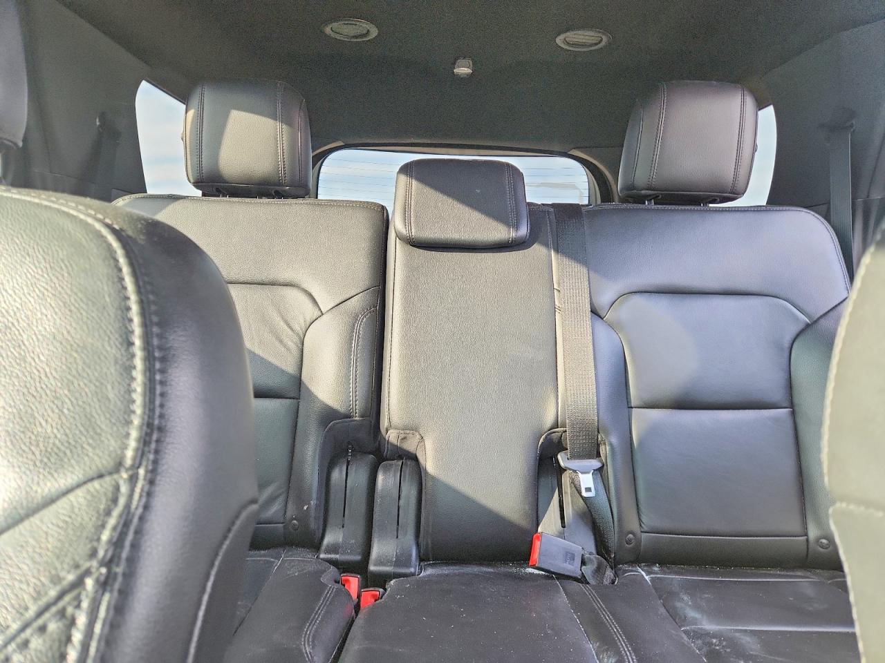 2018 FORD EXPLORER XLT photo 10