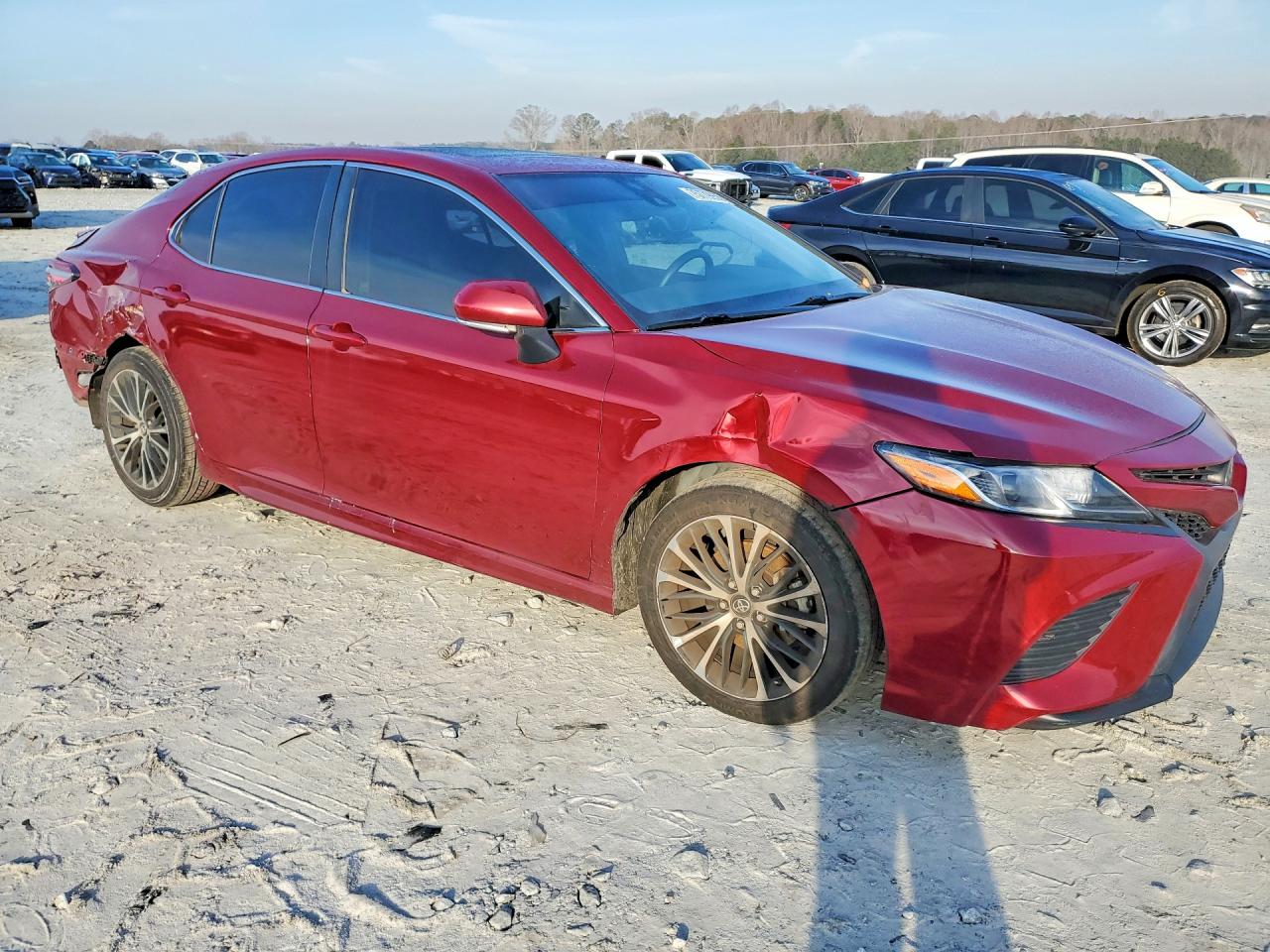 2018 TOYOTA CAMRY L photo 4