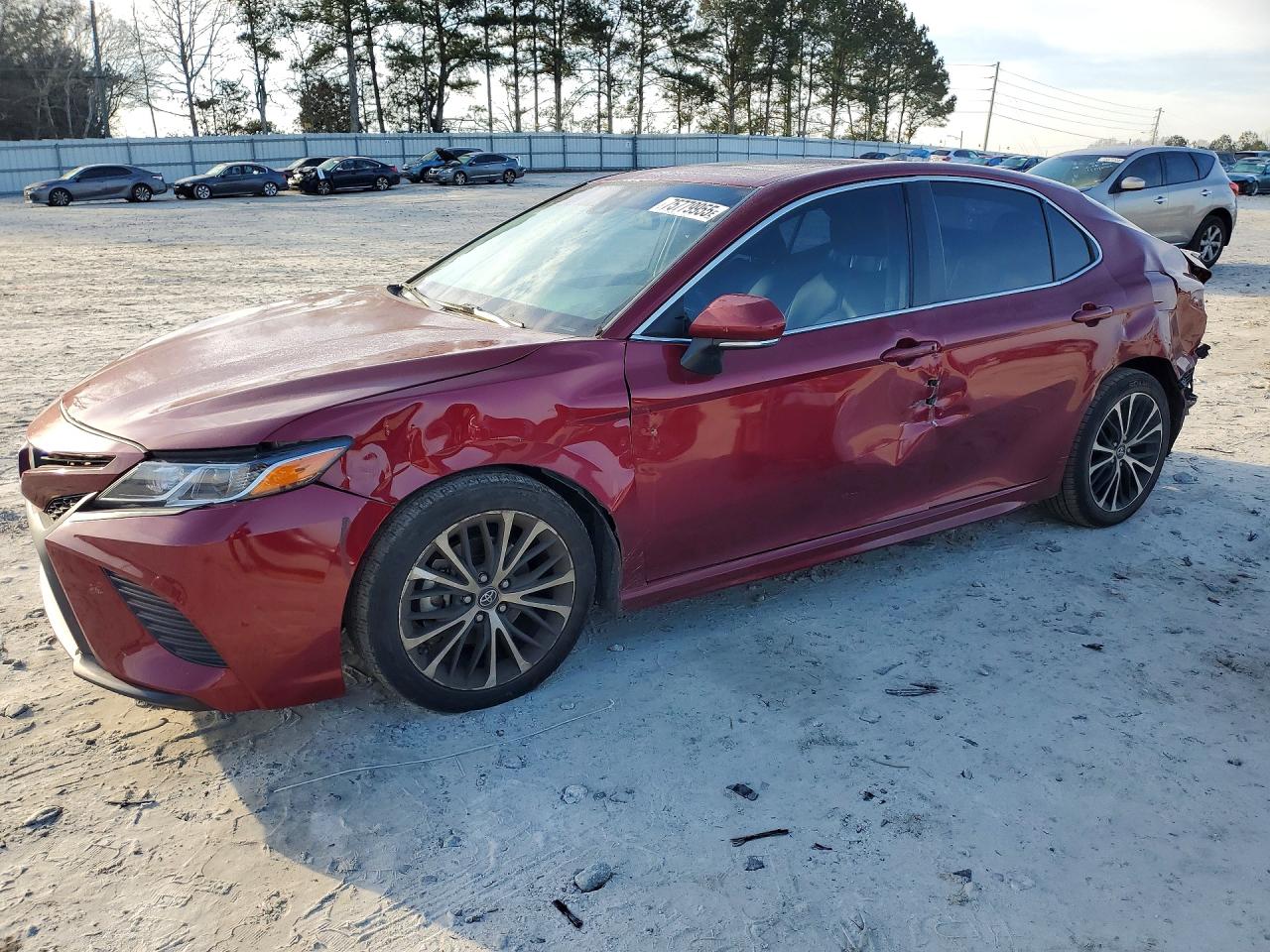 2018 TOYOTA CAMRY