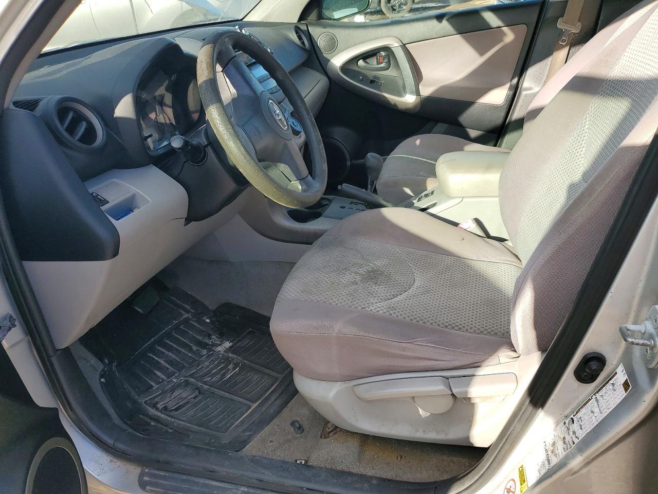 2007 TOYOTA RAV4 BASE photo 19