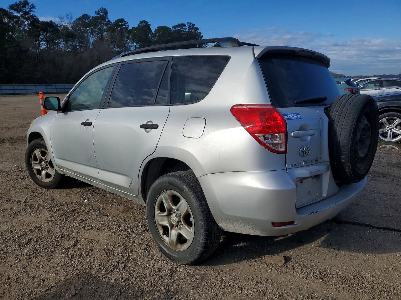 2007 TOYOTA RAV4 BASE photo 4