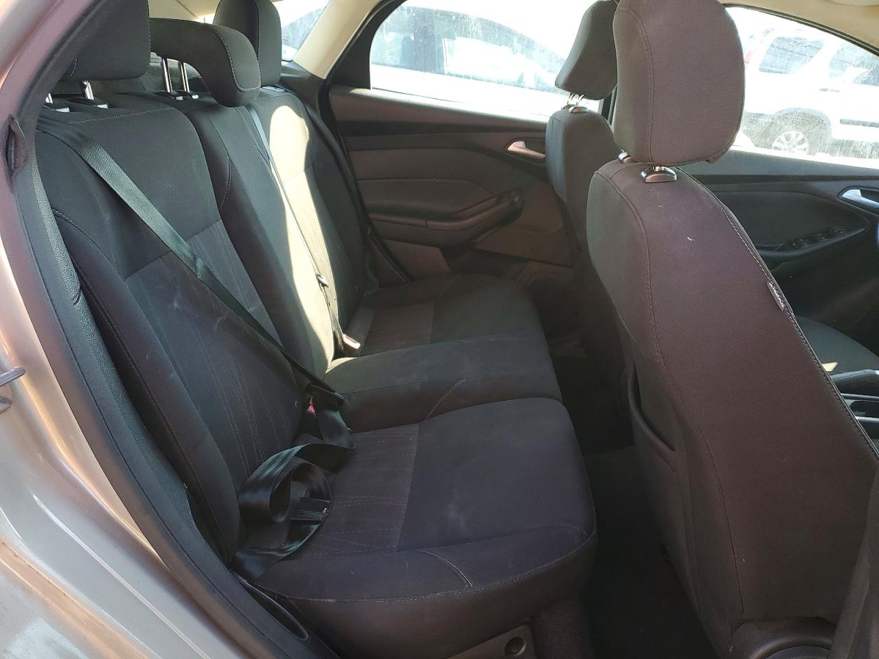 2015 FORD FOCUS photo 10
