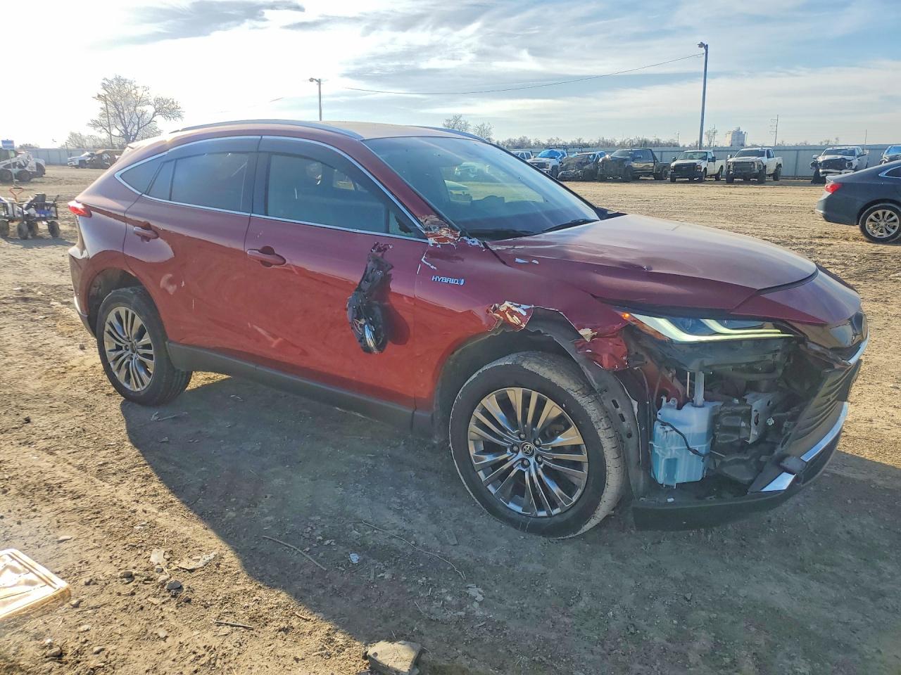 2021 TOYOTA VENZA photo 4