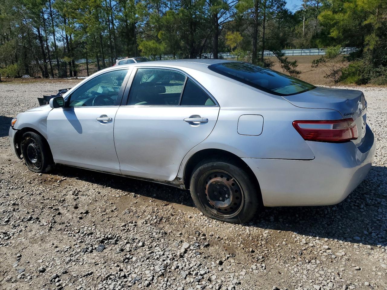2009 TOYOTA CAMRY BASE photo 2