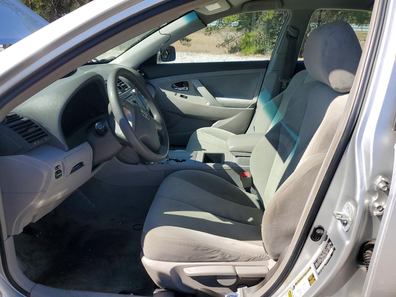 2009 TOYOTA CAMRY BASE photo 7