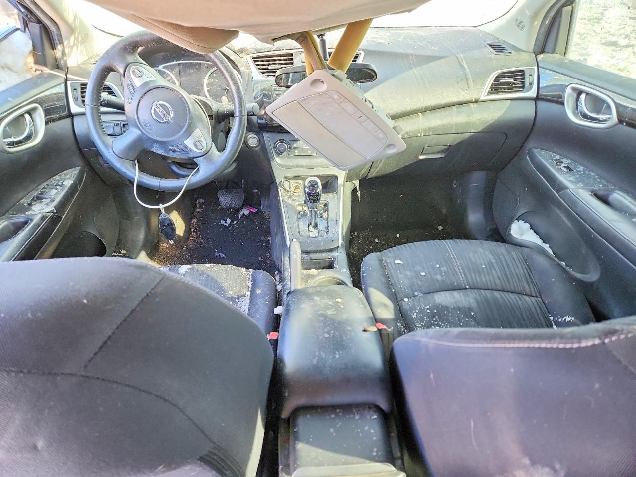 2016 NISSAN SENTRA S photo 15
