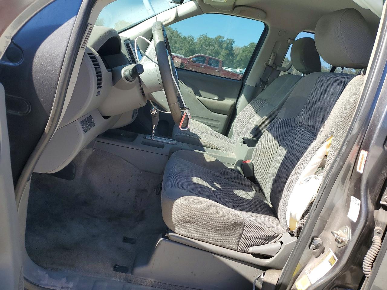 2018 NISSAN FRONTIER SV photo 13