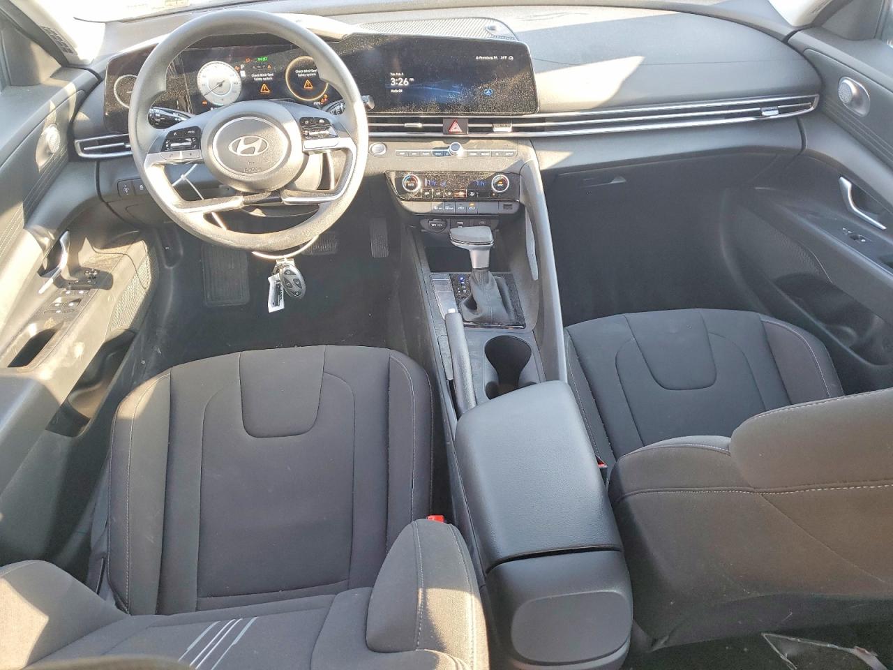 2024 HYUNDAI ELANTRA SEL photo 22