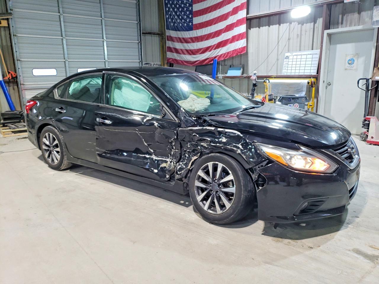 2017 NISSAN ALTIMA 2.5 SV photo 13