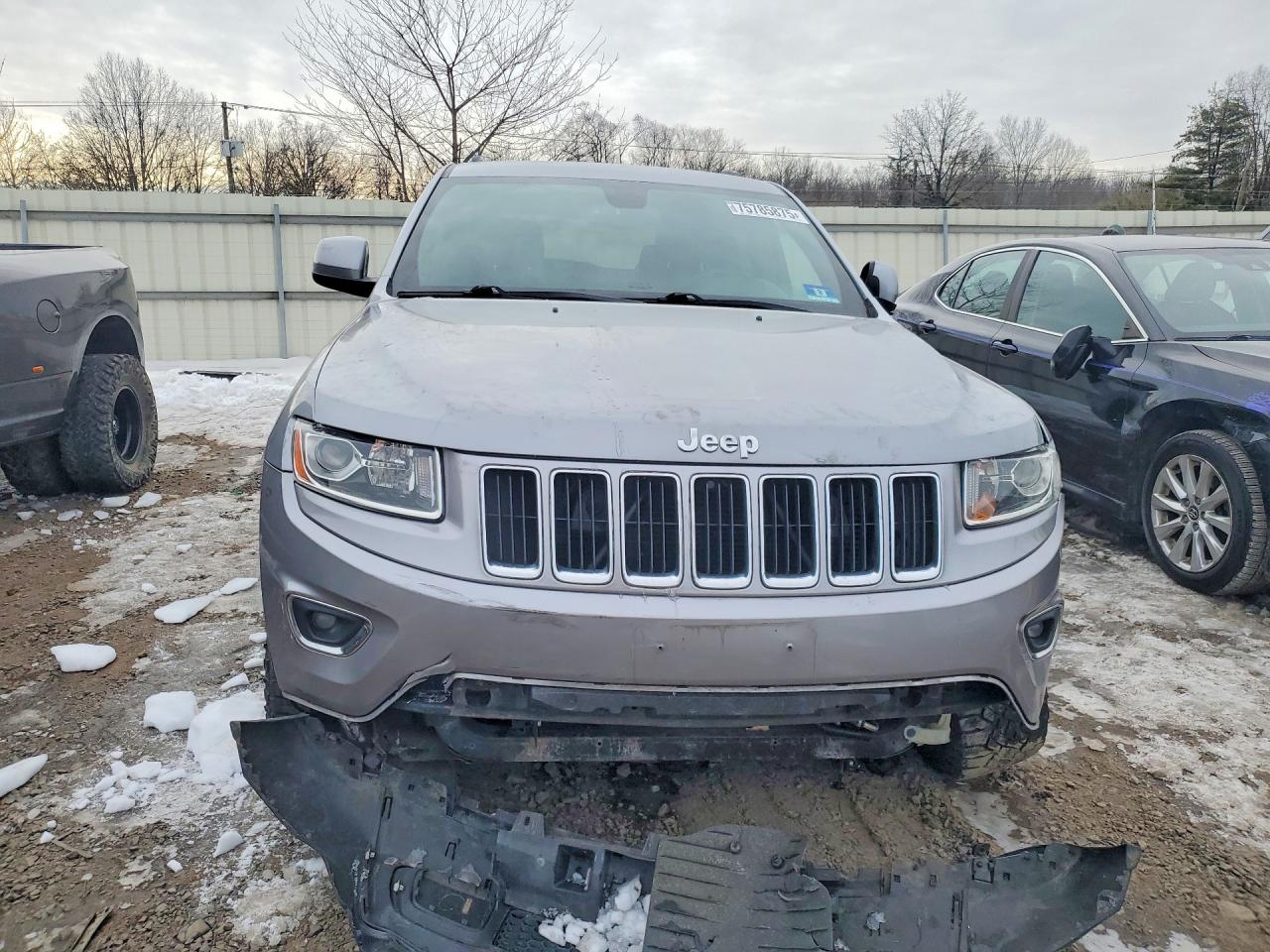 2014 JEEP GRAND CHEROKEE LAREDO photo 9
