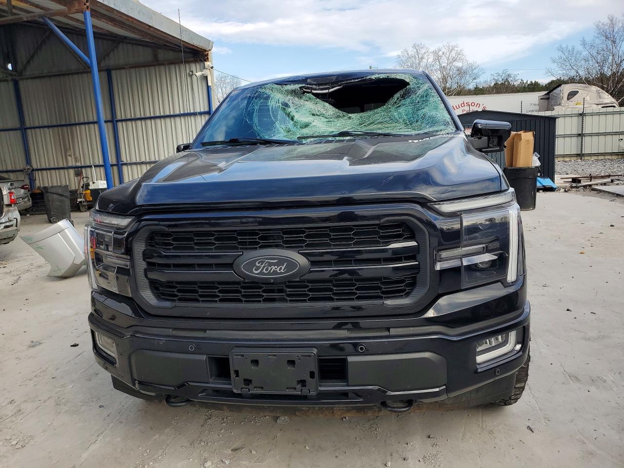 2024 FORD F150 LARIAT photo 5