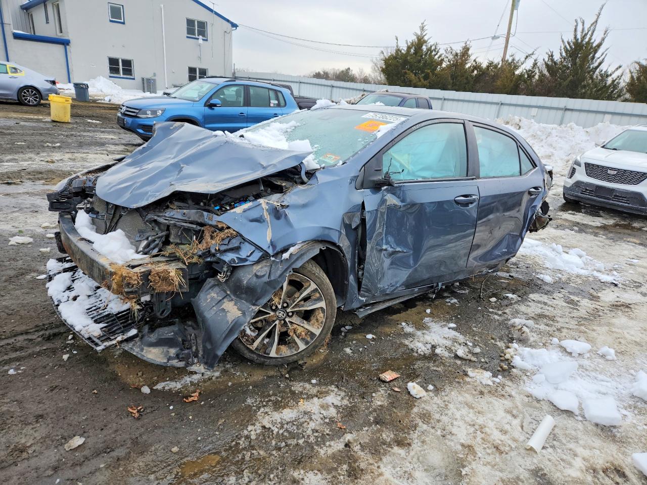 2017 TOYOTA COROLLA