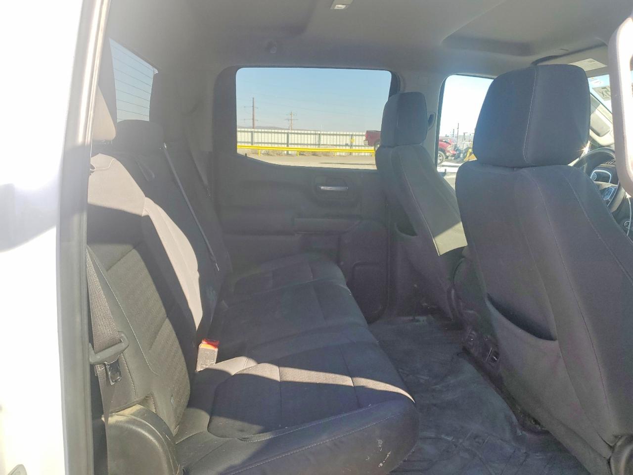 2021 CHEVROLET SILVERADO K1500 LT photo 10