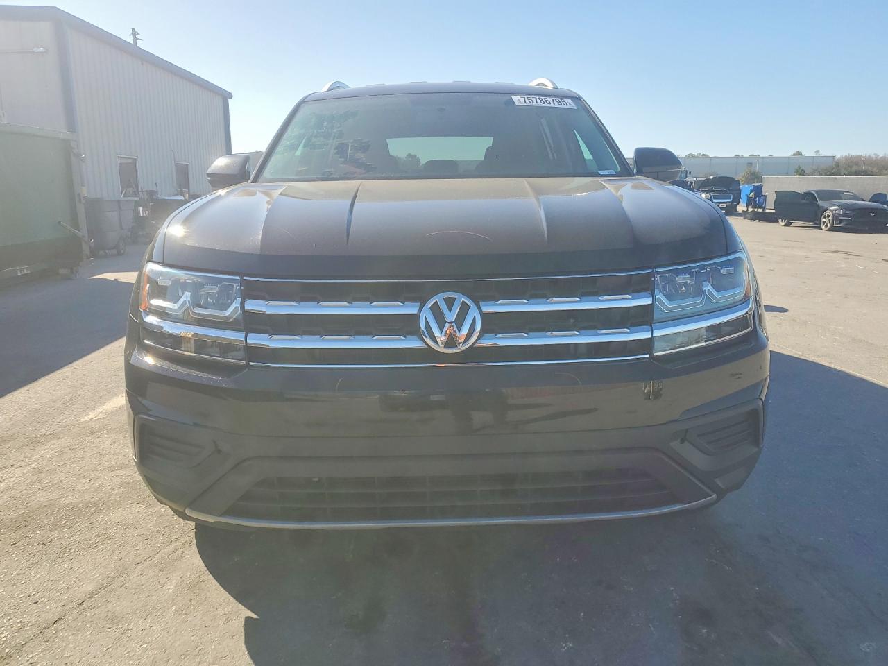 2018 VOLKSWAGEN ATLAS S photo 9