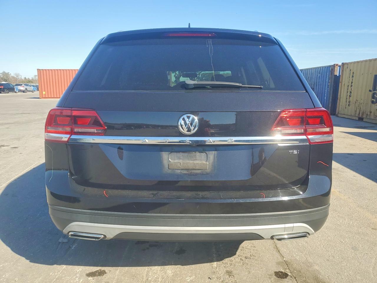2018 VOLKSWAGEN ATLAS S photo 11