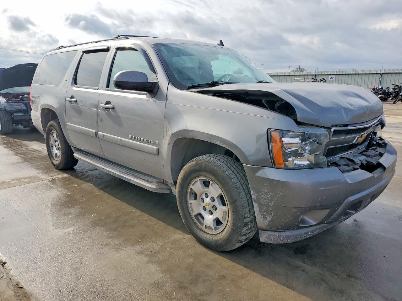 2009 CHEVROLET SUBURBAN K1500 LT photo 4