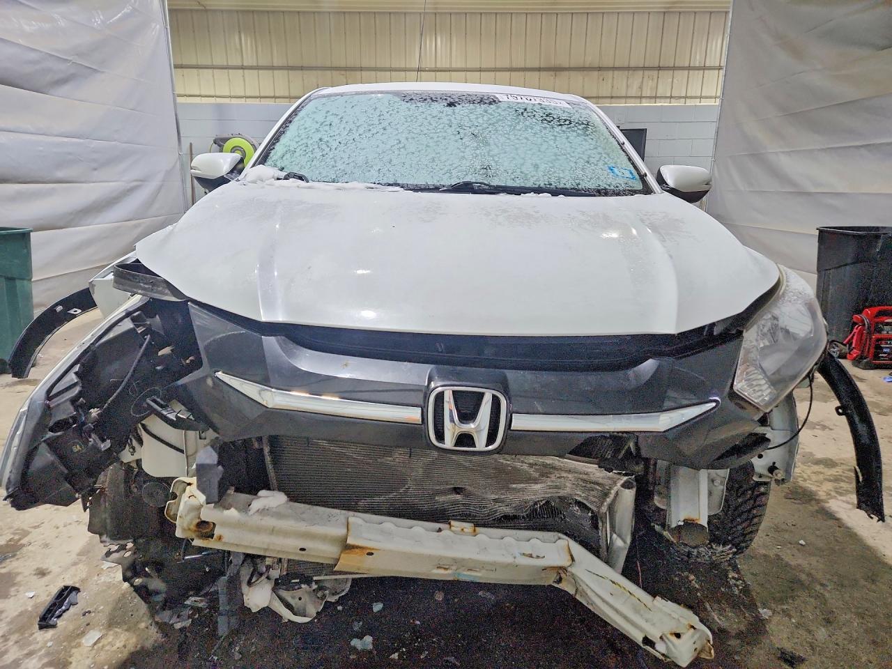 2016 HONDA HR-V EX photo 9