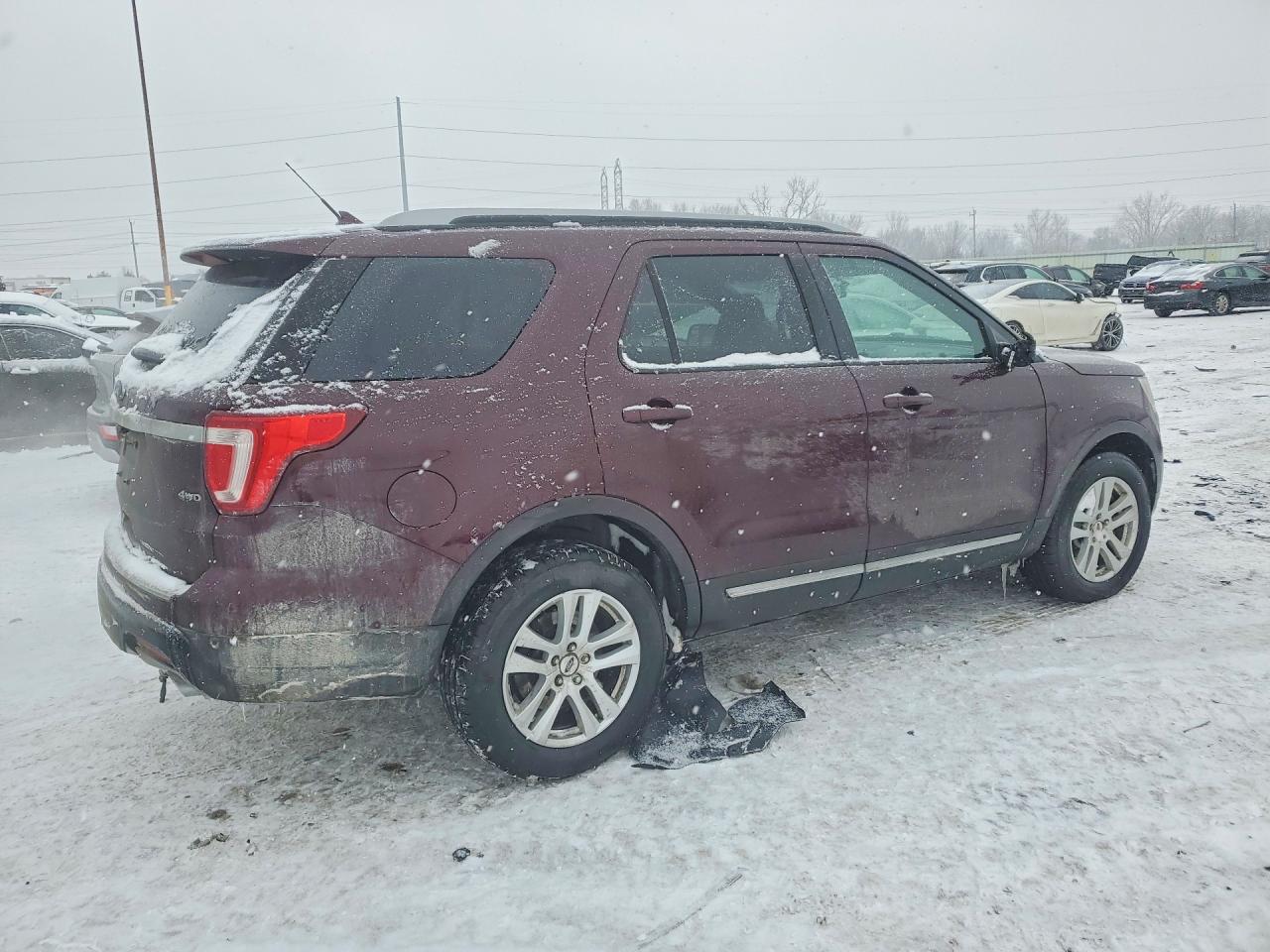 2018 FORD EXPLORER XLT photo 7