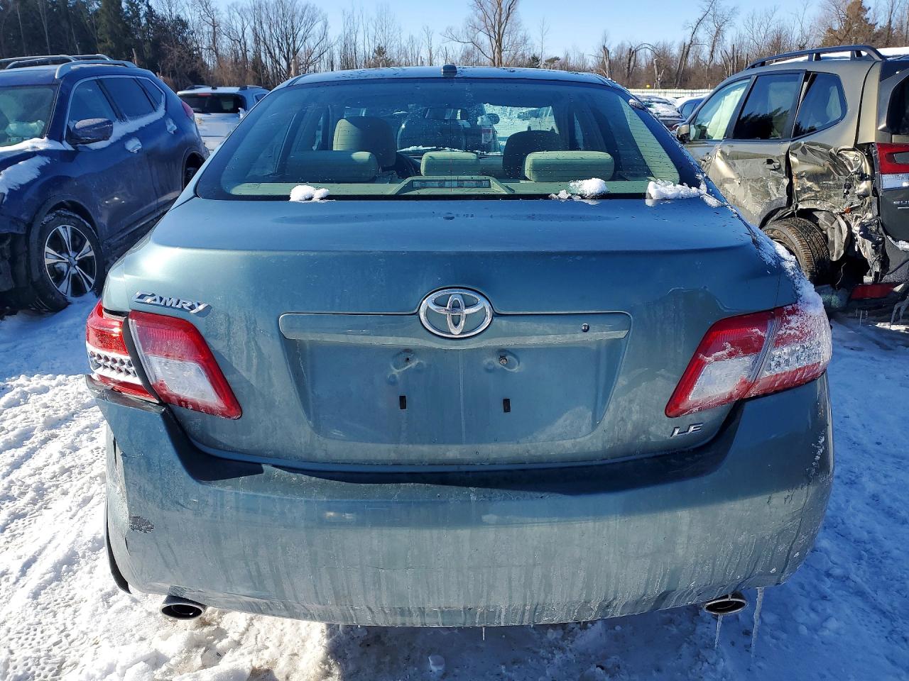 2010 TOYOTA CAMRY LE V6 photo 16