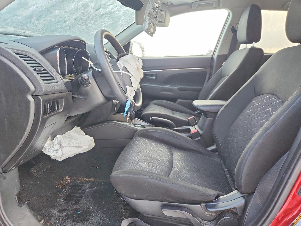 2023 MITSUBISHI OUTLANDER SPORT S/SE photo 7