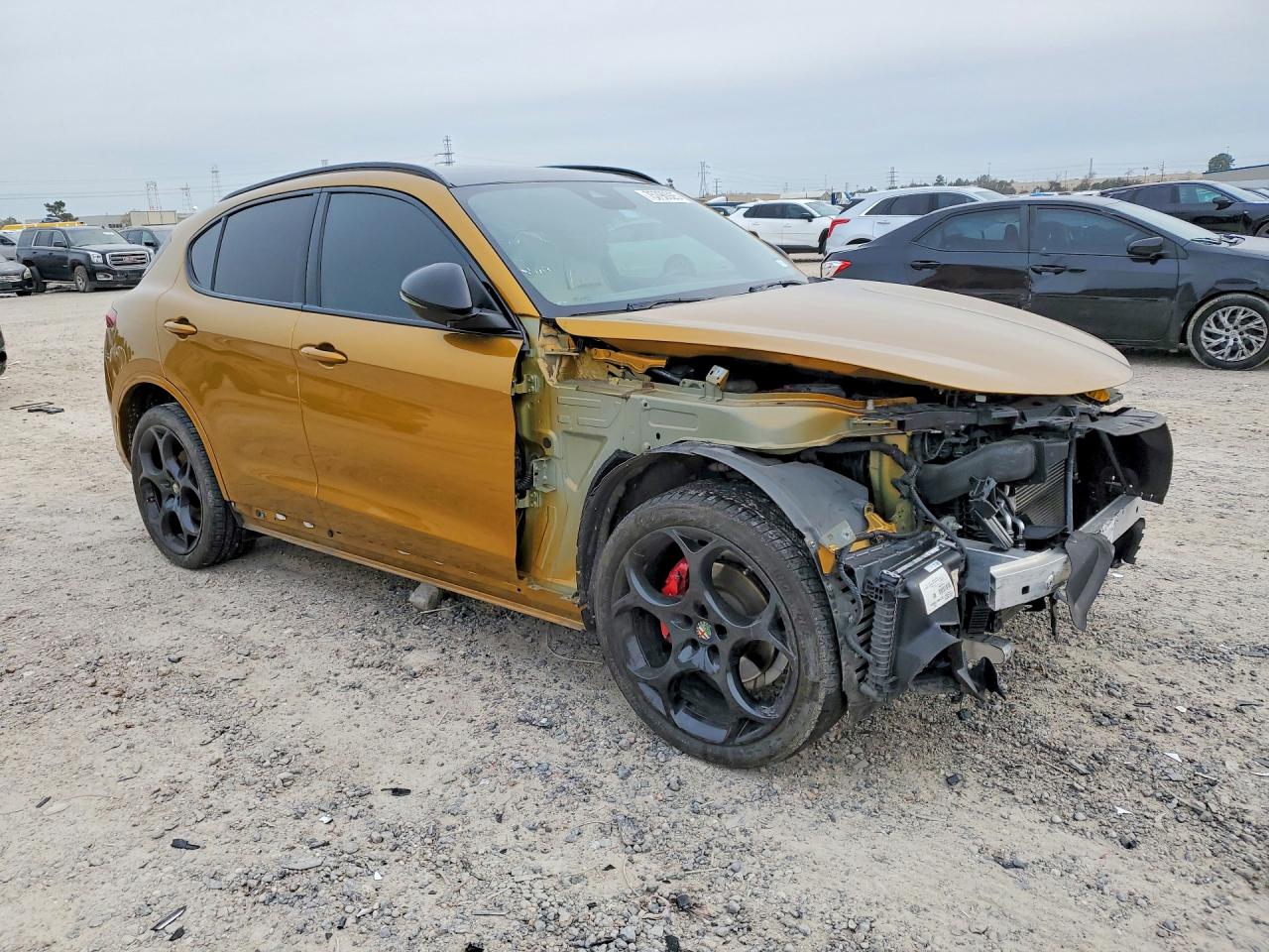 2022 ALFA ROMEO STELVIO TI photo 4