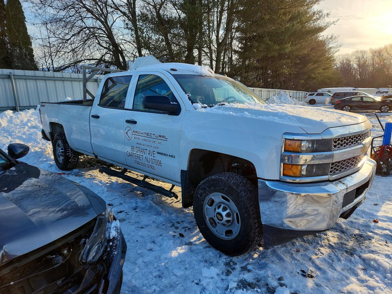 2019 CHEVROLET SILVERADO K2500 HEAVY DUTY photo 4
