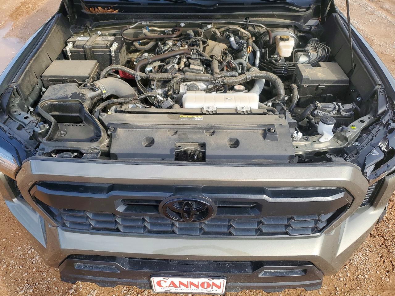 2024 TOYOTA TACOMA DOUBLE CAB photo 31