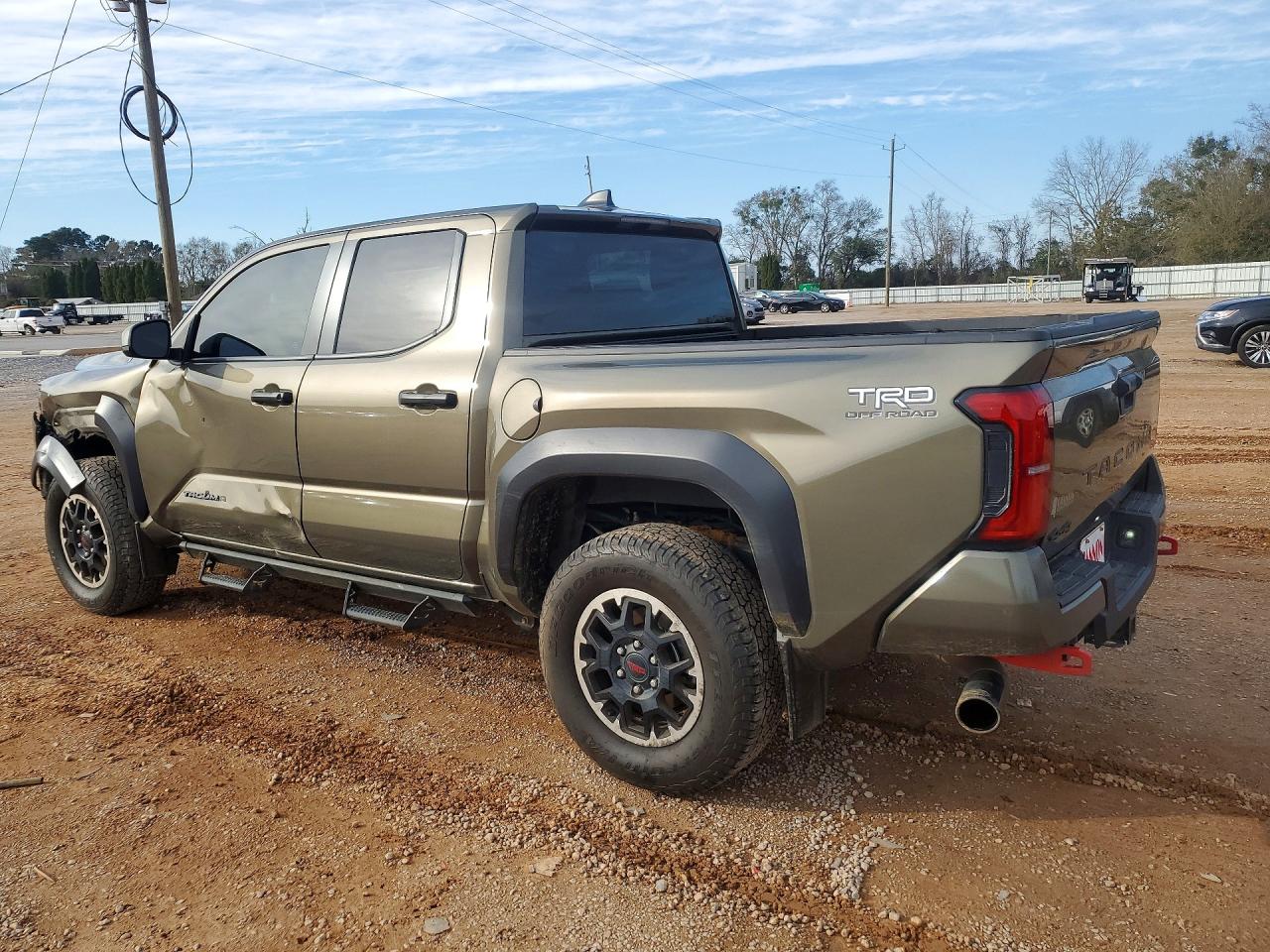 2024 TOYOTA TACOMA DOUBLE CAB photo 4