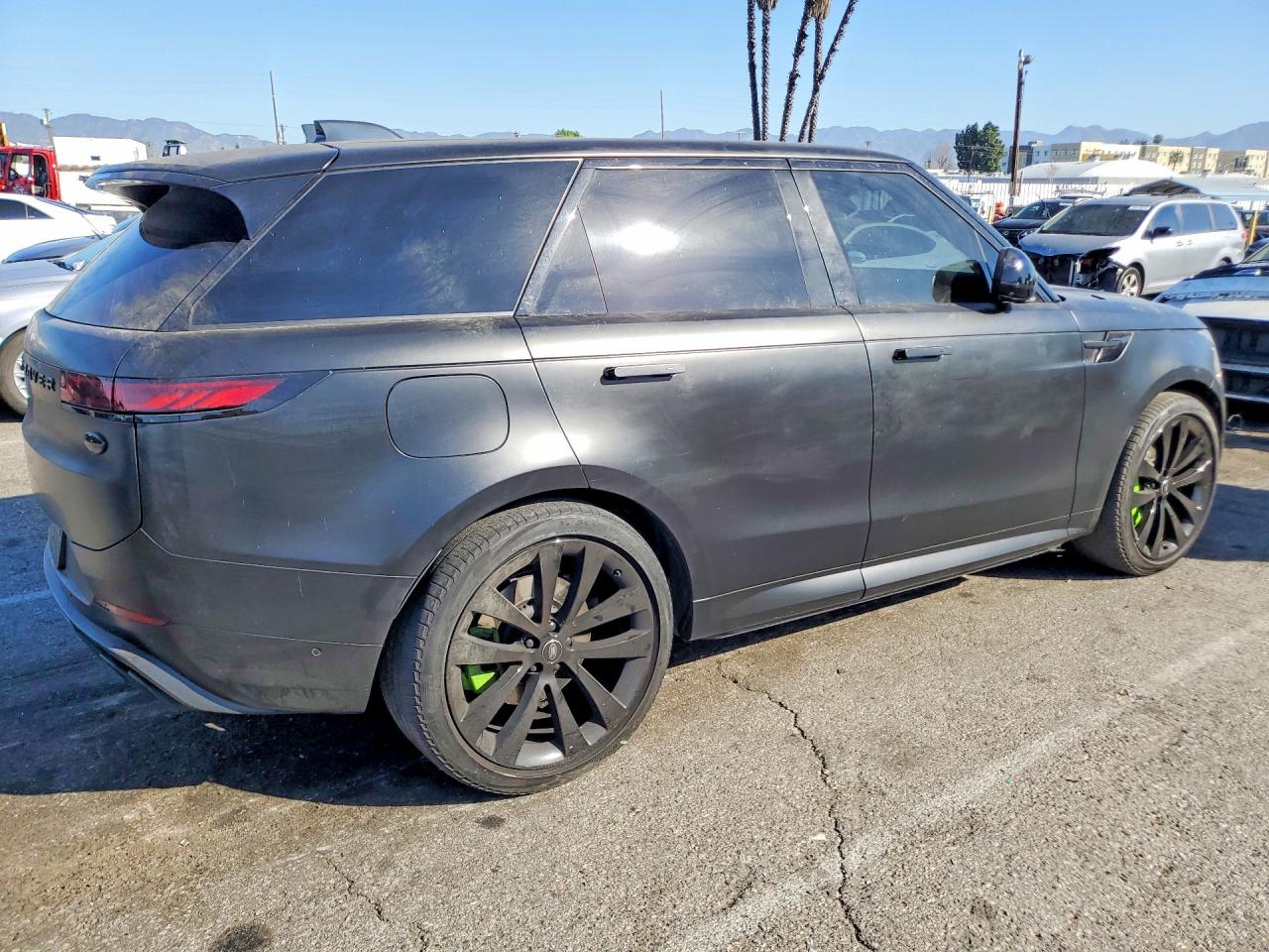 2023 LAND ROVER RANGE ROVER SPORT FIRST EDITION photo 3